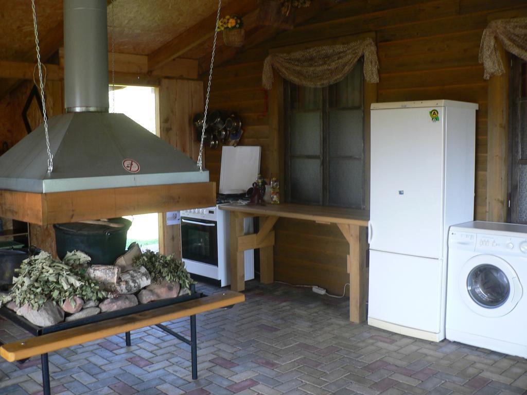 Guest House Podnieki Ventspils Ruang foto